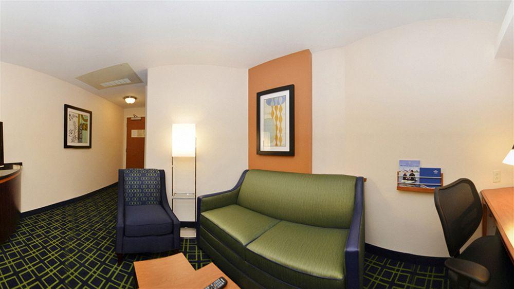 Fairfield Inn & Suites Santa Cruz - Capitola Eksteriør bilde
