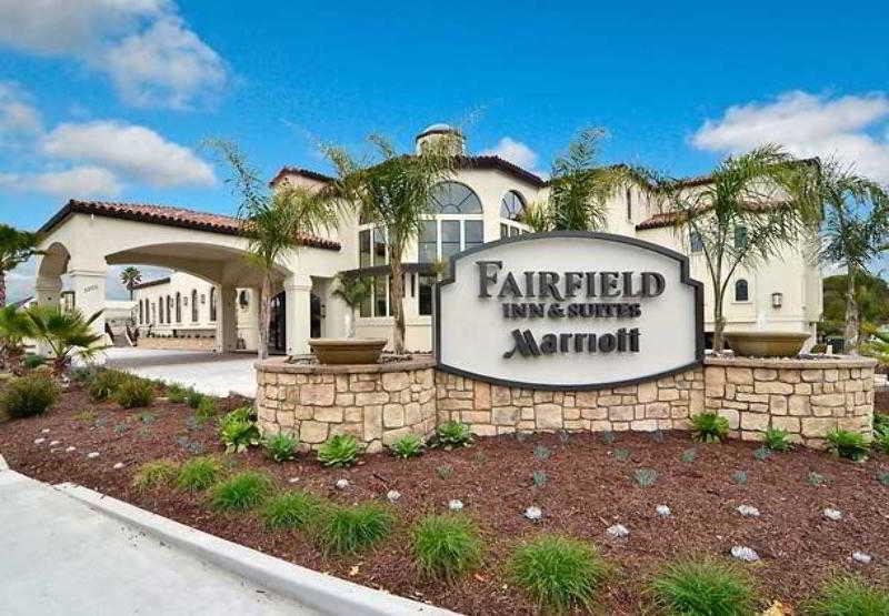 Fairfield Inn & Suites Santa Cruz - Capitola Eksteriør bilde
