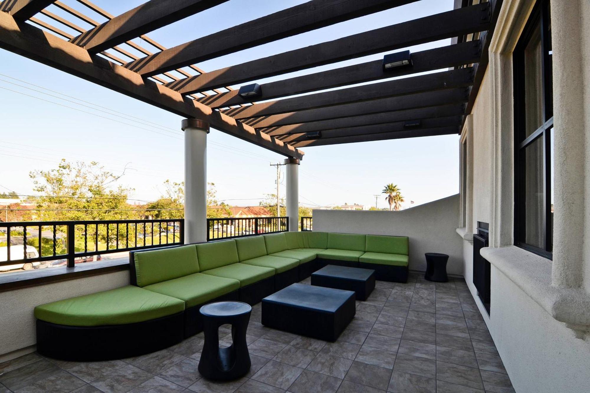 Fairfield Inn & Suites Santa Cruz - Capitola Eksteriør bilde